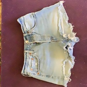 Levis 501 Denim Short Size W27